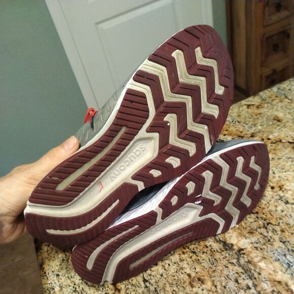 Saucony Mens Guide 13 S20548-30 Gray Running Shoes Sneakers Size 9 - Picture 8 of 12